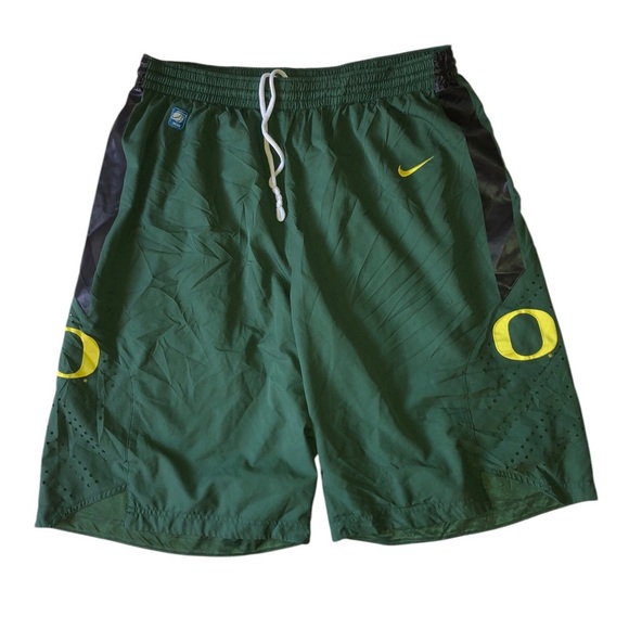 Oregon Ducks Shorts NCAA Nike Athletic Gym team Football Basketball Mens Size XL - Picture 1 of 6